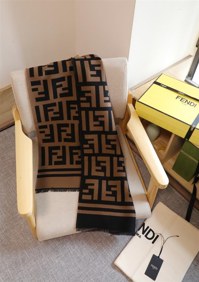 2026117185114989 180